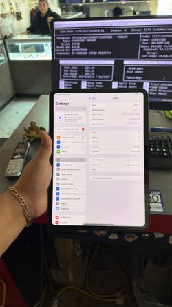 Apple iPad pro  11in  2024 256gb