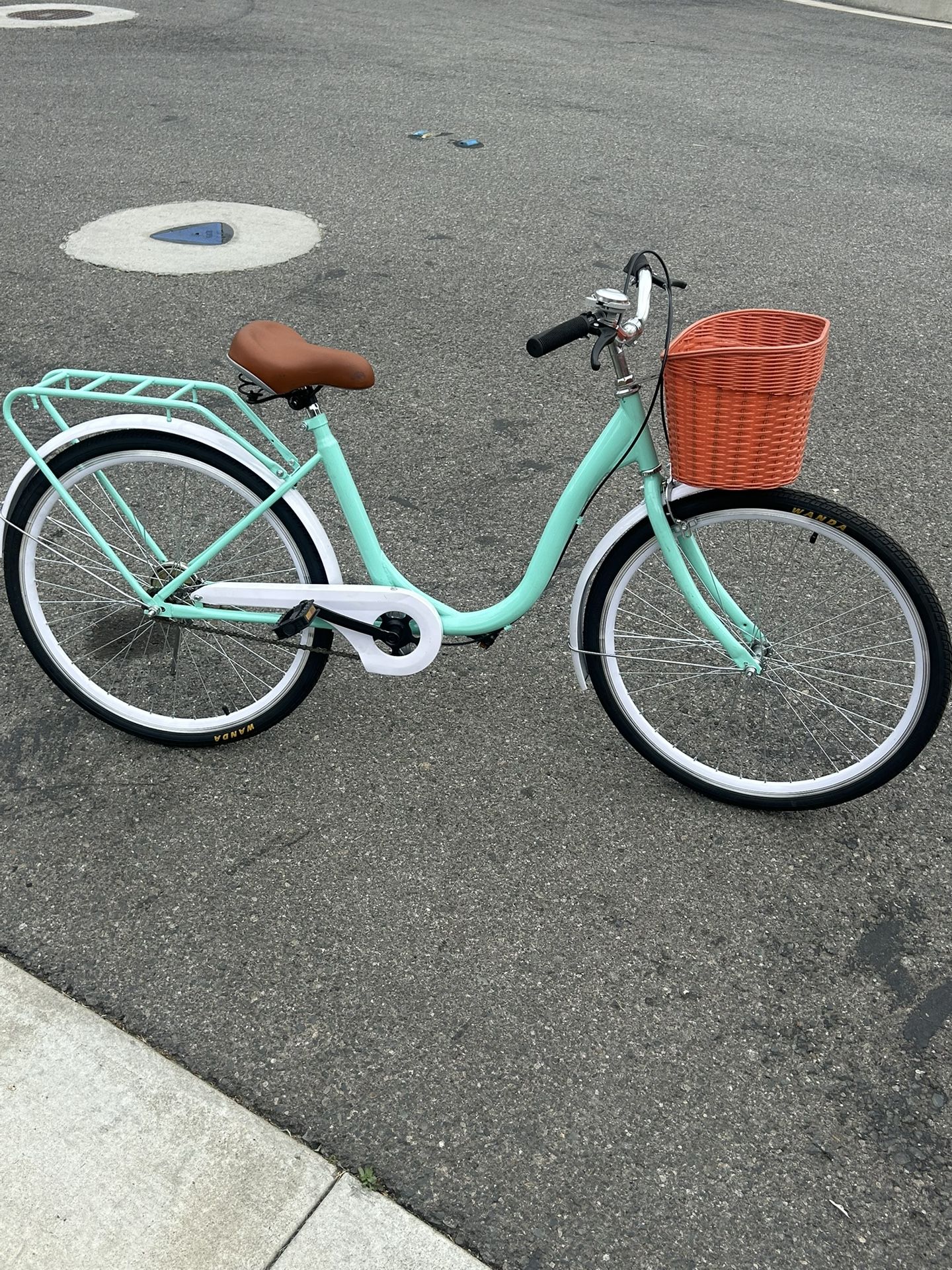 Adult European Female Cruiser With Basket For $120 - Main Image