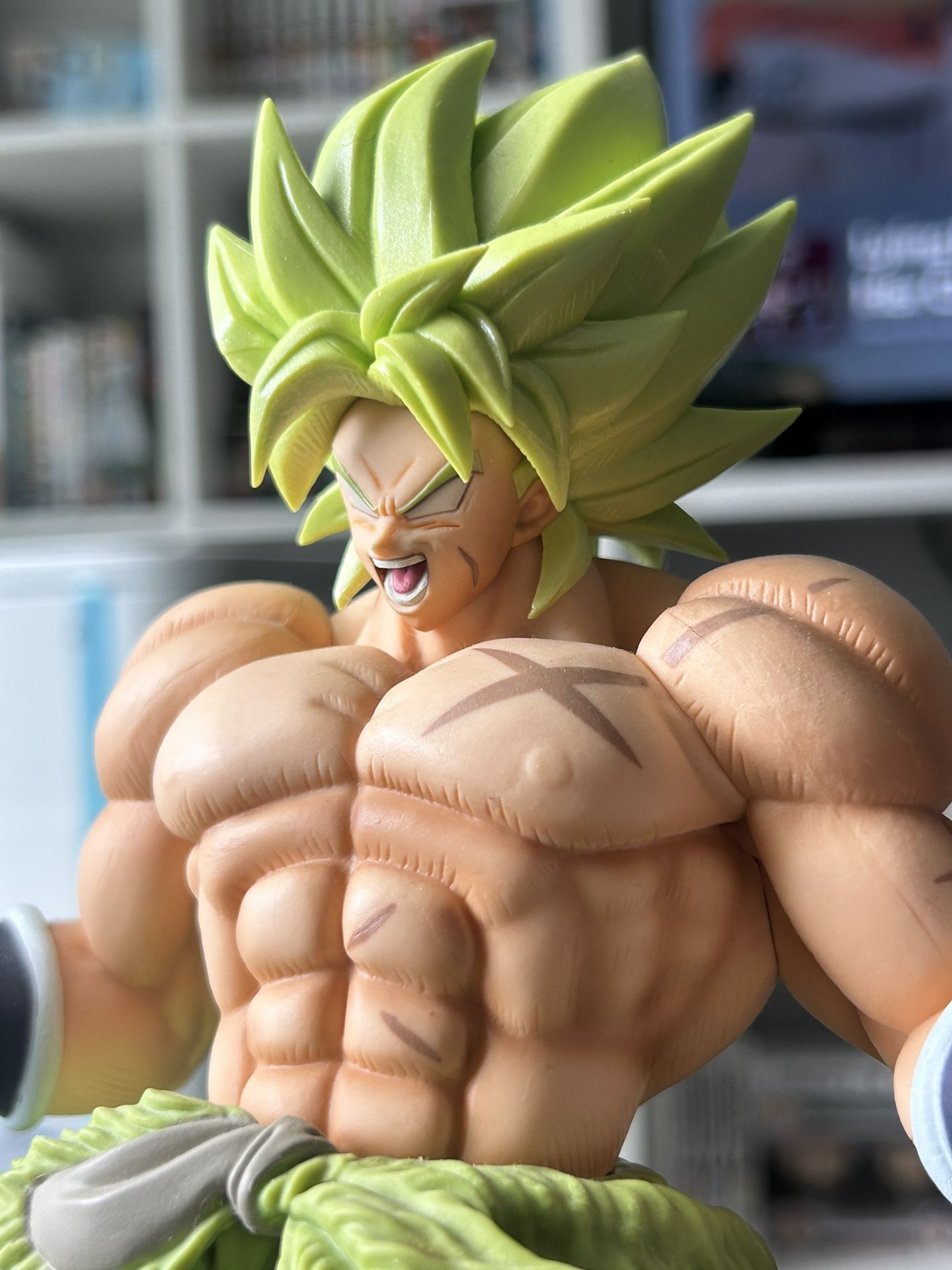 Dbs Broly Figure