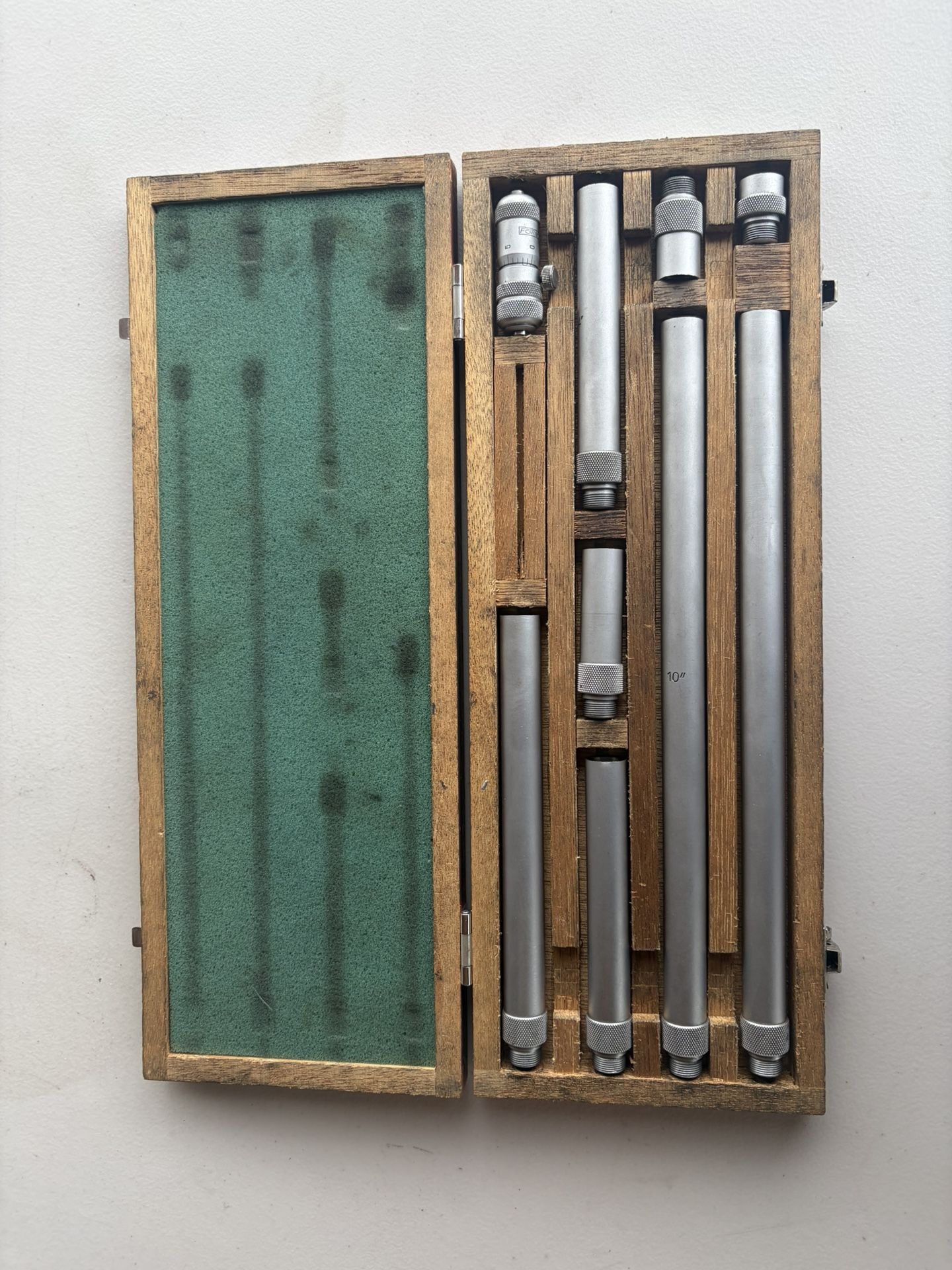 Mitutoyo 137-215