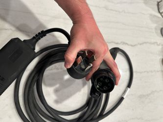 GM Ultium Dual Level EV Charger – NEMA 14-50 – OEM Portable Charging Cord