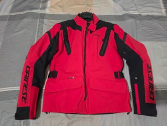 Dainese Tonale D-Dry Jacket in the Lava-Red size 48