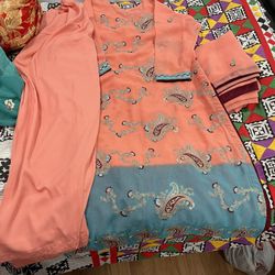 Pakistani Suit 