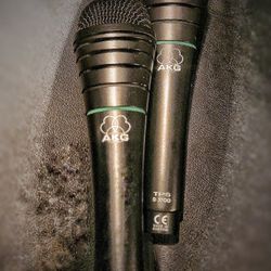 2 AKG  XLR Professional Mics $100