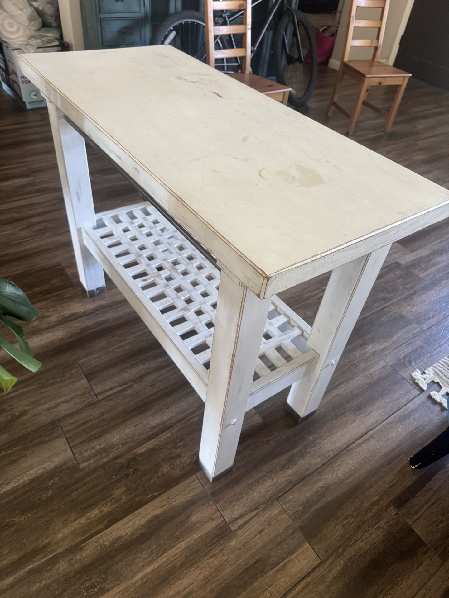 Kitchen Island Table (Bar Table)