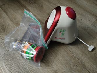 Moulinex Fresh Express Vegetable Slicer & Grater For Sale (European Edition 220-240v)