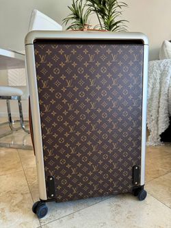 Louis Vuitton Horizon 70