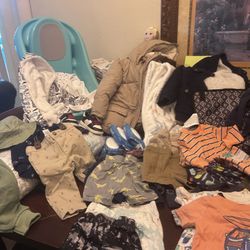 Car Sear Stroller Combo All Kinds Of Clothes. Diapers Wipes Jackets Shoes Bathtub Towel Robe 