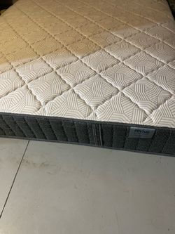 Free Eastern King size mattress