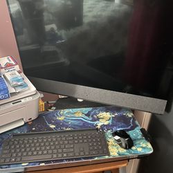 HP All In One Desktop Like New