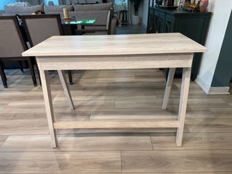 Light Wood Tone Writing Desk