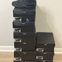 Air Jordan 4 Black Cat