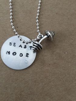 Beast mode necklace 💪🏽