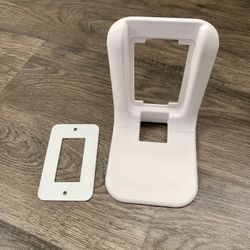 Outlet Shelf