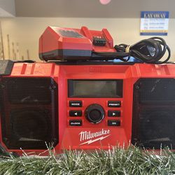 Milwaukee M18 Jobsite Radio