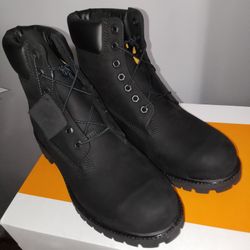 Brand new 6" Timberland boots black 9.5