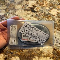 Emblem Symbol - Toyota OEM  (90(contact info removed)8)