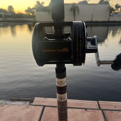 🎣Preowned Shimano TLD 25 Reel On A New BlackHook High Performance 7ft 20-50Lb Rod🎣