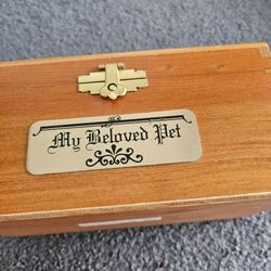 Wooden pet keepsake box