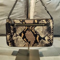 COACH EXOTIC MULTICOLOR PYTHON / SNAKE EMBOSSED LEATHER CHAIN STRAP CONVERTS FROM ELBOW BAG / TOTE TO WRISTLET / CLUTH