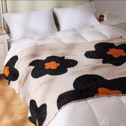 71"x51" soft throw blanket