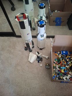 Legos (READ DESC)