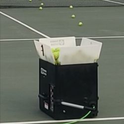 Tennis Ball Machine 