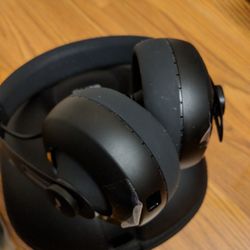 Nuraphone Headphones