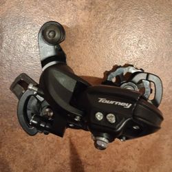 Shimano Mountain Bike Tourney TY300 Rear Derailleur 