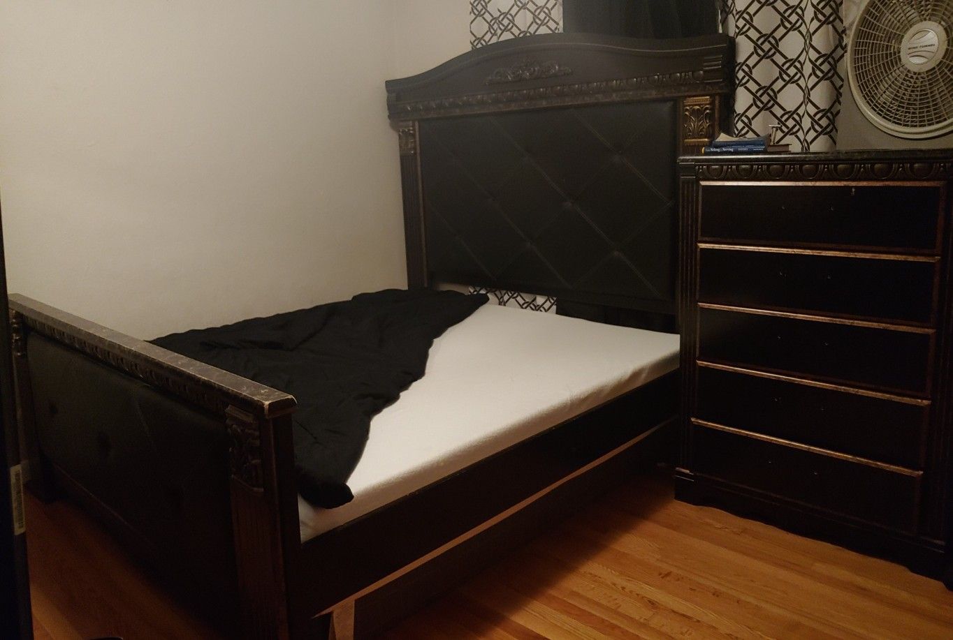 4PC BedRoom Set, BED FRAME, DRESSER, CHEST, AND SMALLER DRESSER