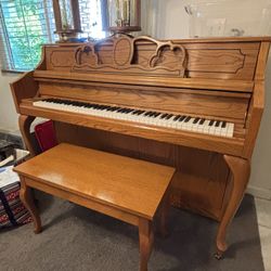 Samick Piano 9-10 Condition 