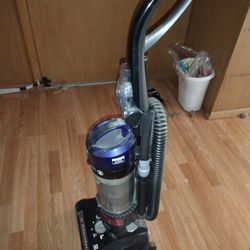 Hoover Vacuum (With Auto Cord Return)
