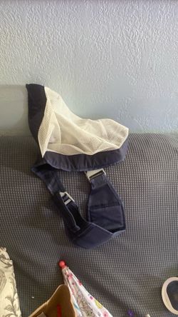 Baby sling carry baby