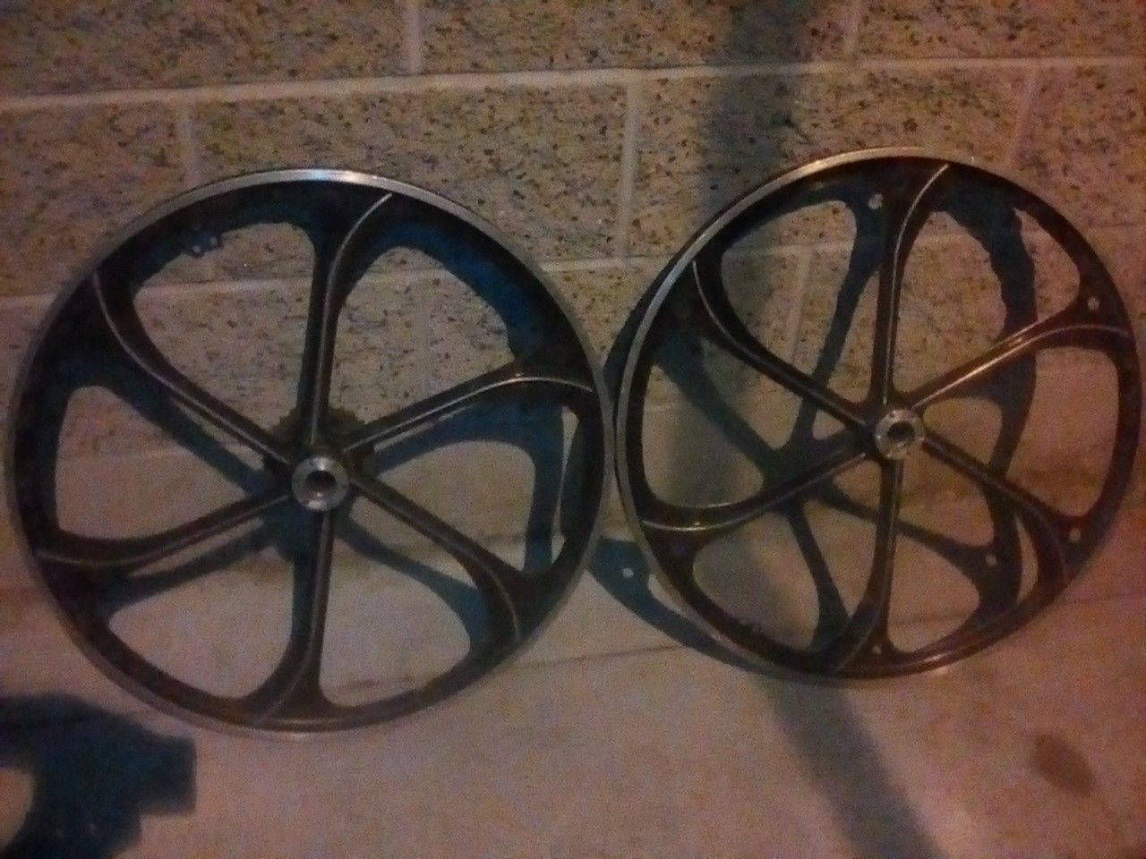 26"alluminum rims $60