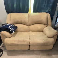 Loveseat Recliner 