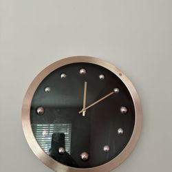 Rose Gold Clock 