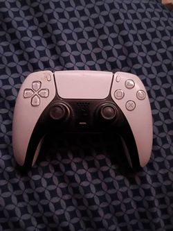 PS5 wireless controller good shape works good no offers no trade 75th Ave Indian School serious buyers only please