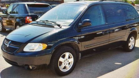 2007 Dodge Grand Caravan SXT 4dr Extended MiniVan