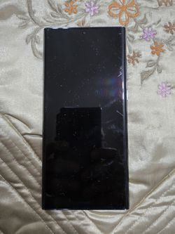 Samsung S22 Ultra Phone (256 GB Storage) - Like New (Unlocked with Cover and Charger)