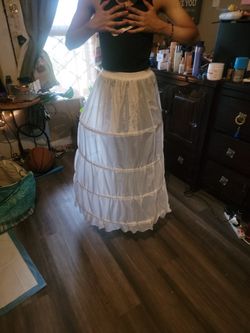 Petticoat Small