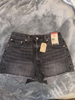 levi’s shorts 