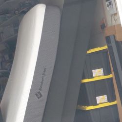 Cal King Matress W/ Box Springs