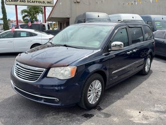 2013 Chrysler Town & Country