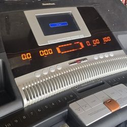 Nordic Track Elite Treadmill 
