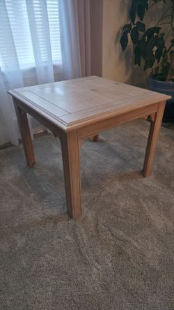 Wood end table / side table in good used condition