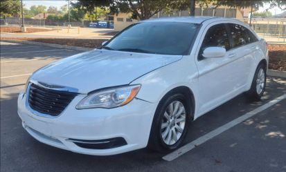2014 Chrysler 200