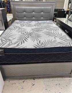 New Queen led bed with queen set