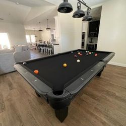 Pool Table 8' Delivery/Setup Included Also Any Color Felt