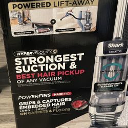 Shark STRATOS POWERED LIFT-AWAY