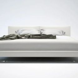 King Size  white Modloft Chelsea Modern Bed Frame